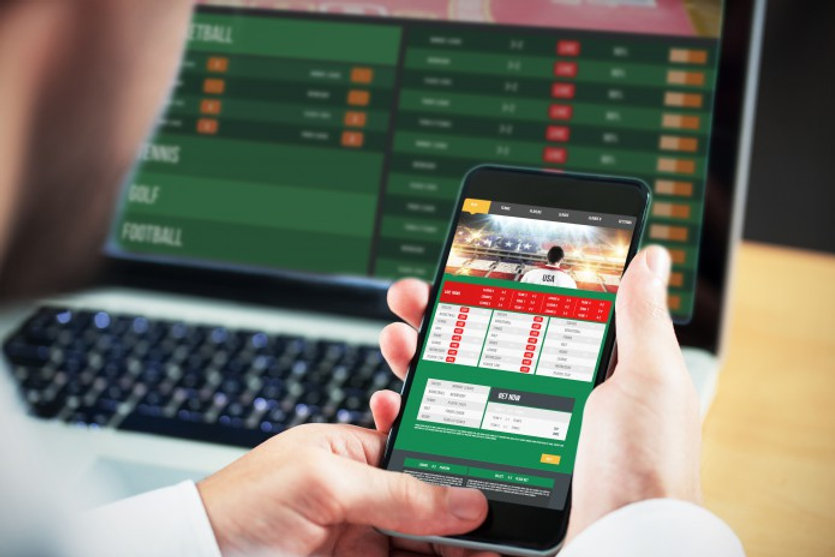 Strategies and Tips How to Make Money with Online Poker Tournaments Strategies and Tips How to Make Money with Online Poker Tournaments